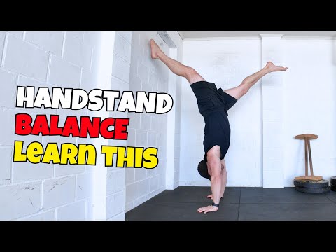 Видео: Как удерживать стойку на руках более 10 секунд