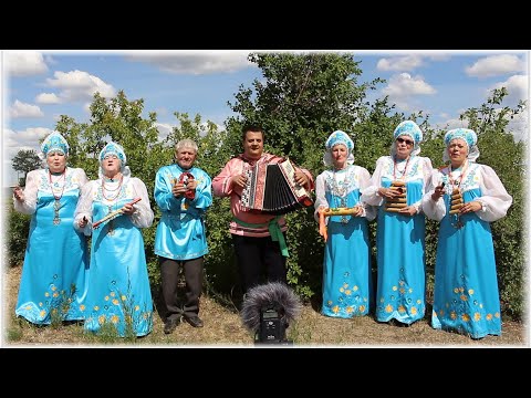 Видео: Фольклорный ансамбль ''Зарянка''  -  Летний выпуск.
