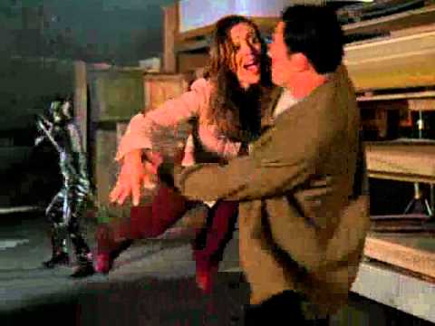 Видео: Фиби и Коул - The kill