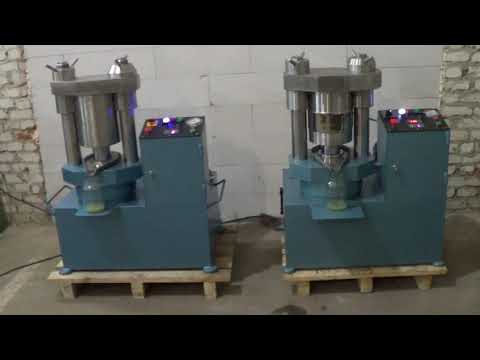 Видео: Два маслопресса, одновременная работа, hydraulic machine for oil pressing