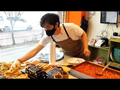 Видео: Всего за 1 $ Ттокбокки, корейская колбаса (мороженое), жареная во фритюре | Корейская уличная еда