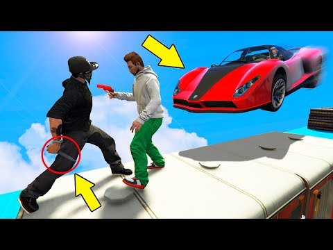 Видео: САМАЯ СМЕШНАЯ ТРОПА СМЕРТИ! БЕГИ ИЛИ ТЕБЯ ПОСАДЯТ НА НОЖ! (GTA 5 Смешные моменты)