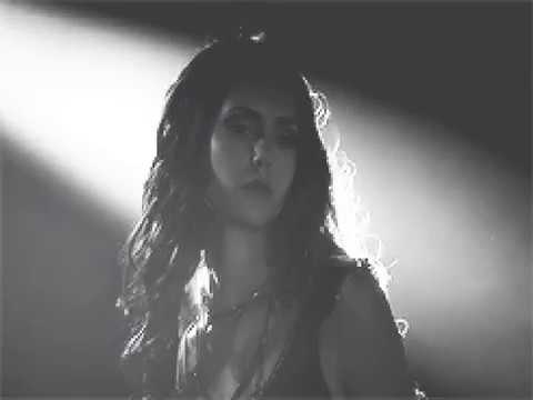 Видео: Кетрин Пирс - Текила