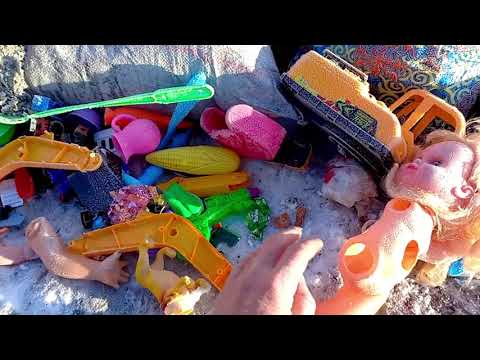 Видео: Находки на мусорке. #2 Зимний сбор сокровищ.