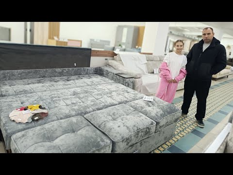 Видео: ЖИВЁМ В ДЕРЕВНЕ/САЖАЕМ ГОЛУБИКУ/ВЫБИРАЕМ ДИВАН/ПРАВДА ОБО ВСЁМ!