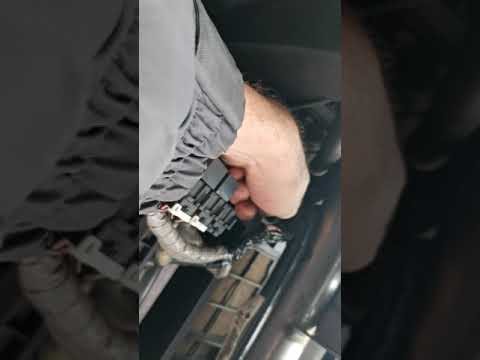 Видео: Honda accord 7 замена печки без снятия торпеды