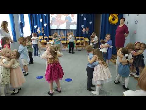 Видео: "Шутливый танец" / ср. гр/ Евтодьевой Аллы