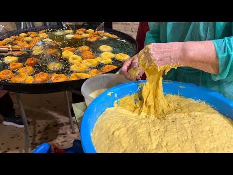 Видео: Потрясающе! Традиционный хлеб и выпечка из маленького городка, которого вы никогда не видели!