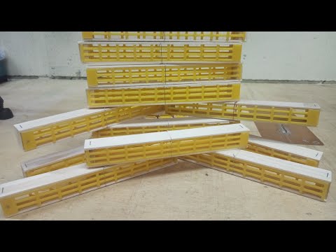 Видео: Зимовка в изоляции. Изоляторы маток.