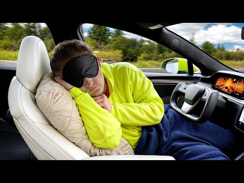 Видео: 24 ЧАСА на АВТОПИЛОТЕ Тесла - Как он работает?