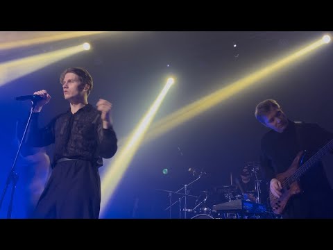 Видео: SHORTPARIS – OST Русское невероятное / Ma Sœur (Mal à La Tête) (Changsha, VOX LIVEHOUSE, 15.05.2025)