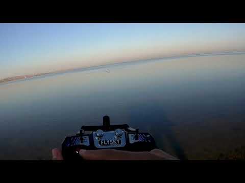 Видео: ОБЗОР!На карповый кораблик FAVORITE RAPTOR!Оз.Копа