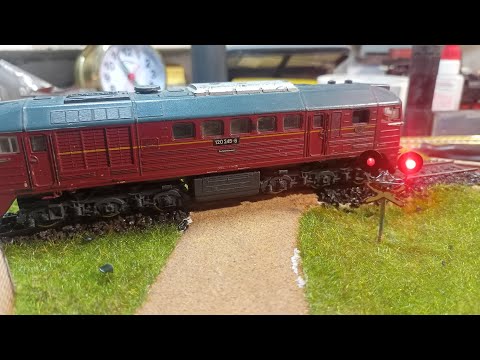 Видео: локомотив BR120 или М62. полное восстановление (из г....а и палок) 🤪🚂🛠️