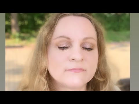 Видео: Болталка-макияж косметичкой на неделю......