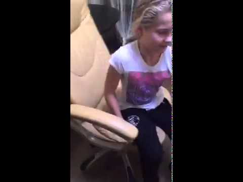 Видео: Никита Киоссе (mband) и его сестра|Киоссе дома