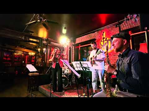 Видео: Квинтет Насти Стрекачёвой - A Scarcity of miracles (King Crimson)