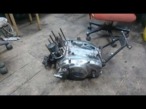 Видео: Часть 2. Кинешма отъездилась. Но не насовсем. Снятие и разборка мотора ИЖ Юпитер 6.