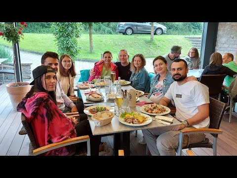 Видео: Мы дома. .../ Познакомились с Софией..../ Ездили в  итальянский 🍕 ресторан  !