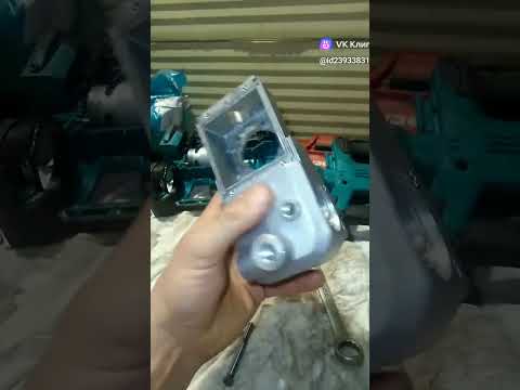 Видео: Аккумуляторный шприц для смазки Makita DGP180