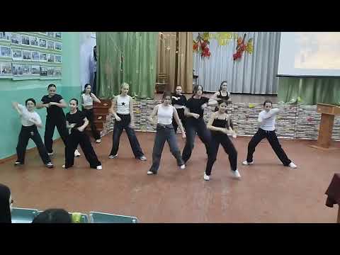 Видео: Флешмоб от школьного коллектива Ритмstyle