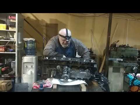 Видео: Укладка коленчатого вала