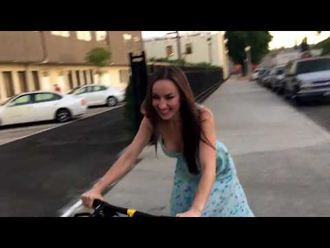 Видео: ПОЧЕМУ Я ЗАВЕЛА КАНАЛ? 😁Новая жизнь в США🇺🇸