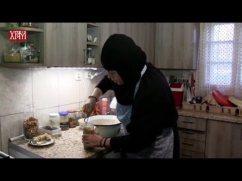 Видео: ,,Из манастирске кухиње'' - Мати Златине здраве куглице од шаргарепе без шећера