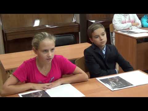 Видео: Открытый урок по музыкальной литературе.   4 класс. Полифония. На примере произведений  И.С. Баха