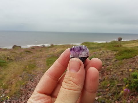 Видео: Терский берег - аметисты мыса Корабль