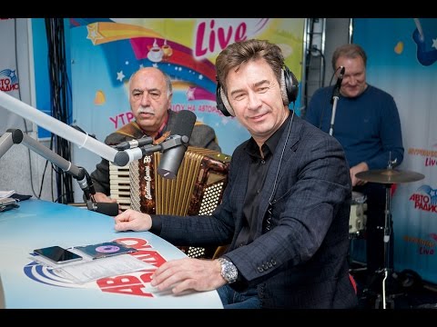 Видео: Валерий Сюткин - Московские Окна (Т. Хренников) LIVE @ Авторадио