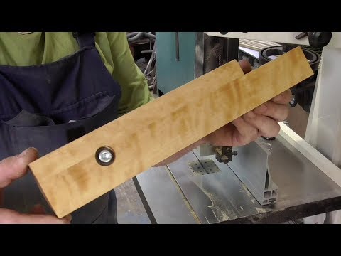 Видео: Одна столярная хитрость, линейка для ленточной пилы. Совет от лодыря.