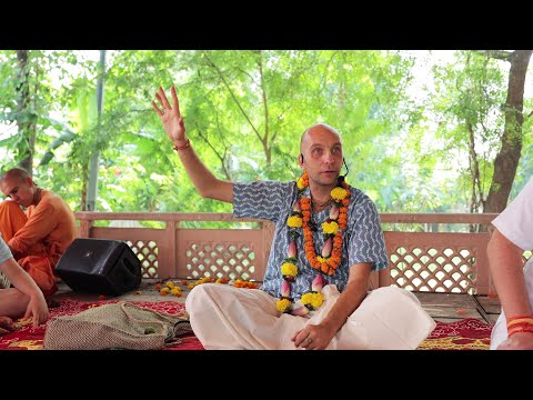 Видео: Варшана дас, Юга Аватара дас - Акрура