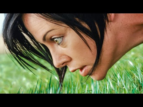 Видео: В 2415 году в живых осталось лишь 1% населения, и тех пытается убить даже трава