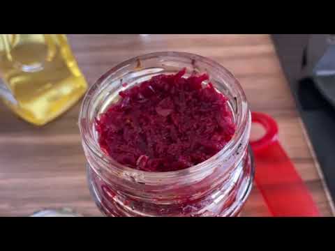 Видео: Борщ на скорую руку. Борьба с травой.