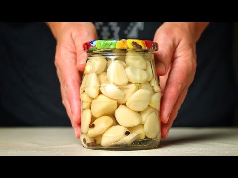 Видео: Як засолити часник на зиму? Швидкий покроковий рецепт!
