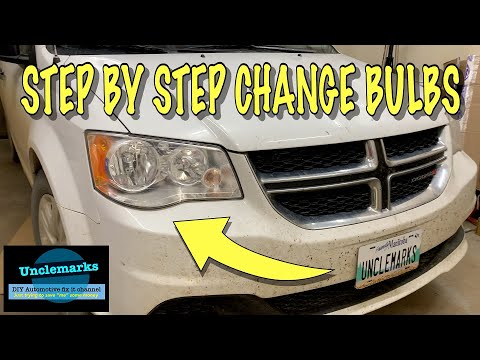 Видео: Как заменить лампы в фарах автомобиля Grand Caravan VW Routan (EP 204) с 2011 по 2020 год