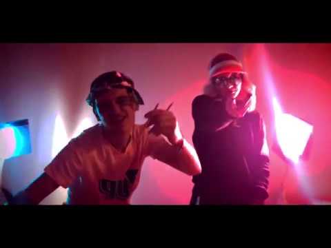 Видео: Очередной хит за 8 минут. Плохоспал feat БМВ - Одеялко (Mary Gu)