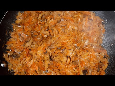 Видео: ВКУСНЕЙШАЯ ТУШЁНАЯ КАПУСТА С ГРИБАМИ