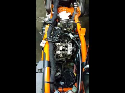Видео: Регулировка клапанов ktm lc4 690 smc enduro r
