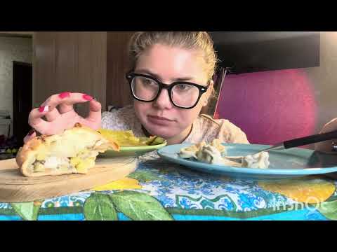 Видео: МУКБАНГ ПЕЛЬМЕНИ ПМС И ТОЧКА