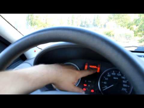 Видео: Обзор Рено Логан спустя 2 года