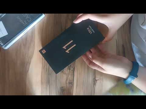 Видео: распаковка Xiaomi mi 11 ultra