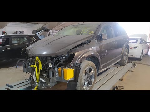 Видео: Dodge Journey. Лобовой удар. Собрали на Тайванских запчастях. Кузовной ремонт.