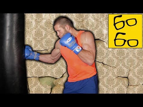 Видео: Работа на мешке в боксе — как поставить удар самостоятельно? Тренировки по боксу дома от Плечко