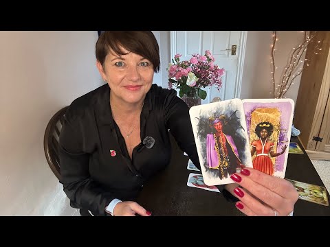 Видео: ВОДОЛЕЙ ♒️ Предстоящая неделя 10 ноября💜Работа с токсичными энергиями💜