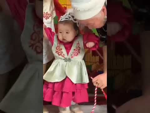 Видео: "Әжем, анам және мен" байқауы Қорам ауылы "Раушан "бөбекжай балабақшасы