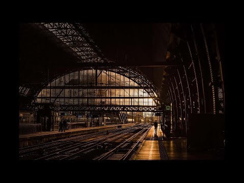 Видео: Ночной Вокзал _ Ю. Шатунов Cover