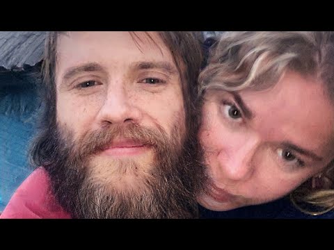 Видео: Я БОМЖ!Выгнали из Дома на Улицу в Мороз!!!