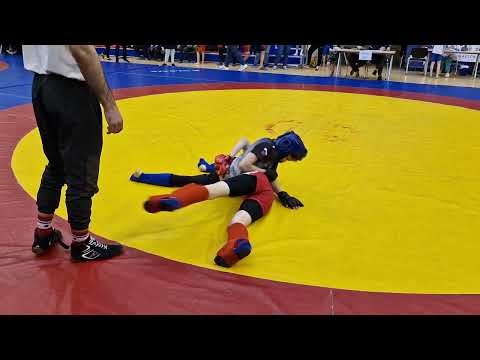 Видео: ММА первая схватка 🤘армбар💥💪🥇