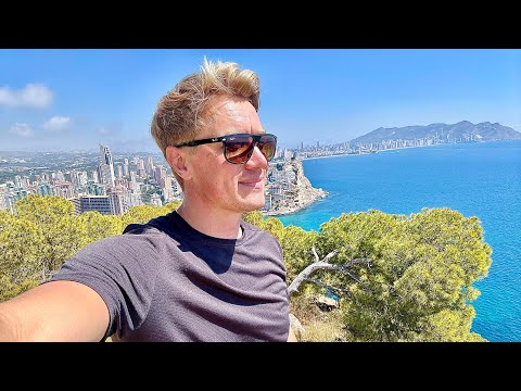 Видео: ТОПОВЫЙ КУРОРТ ИСПАНИИ 🔥 БЕНИДОРМ! Почему сюда все едут? Обзор пляжей города.